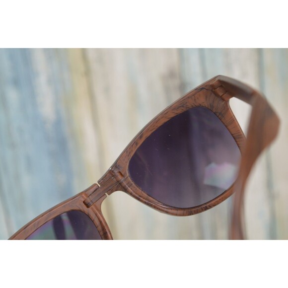 BACARDI Rum Sunglasses Compact Folding Woodgrain Plastic Glasses - Picture 14 of 15
